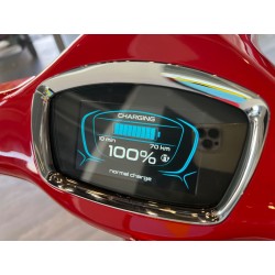 Vespa ELETTRICA RED 45 KM/H