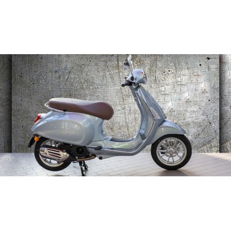 Vespa Primavera 125