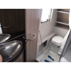 Bürstner Averso Plus 500 TS