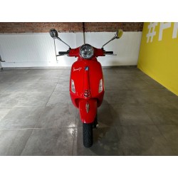 Vespa Primavera 50 Red