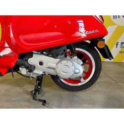 Vespa Primavera 50 Red