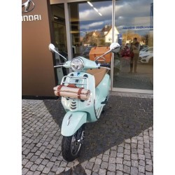Vespa Primavera Pic Nic 125