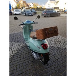Vespa Primavera Pic Nic 125