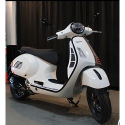 Vespa GTS 300 SUPERSPORT