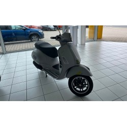 Vespa GTS 125 Super Tech