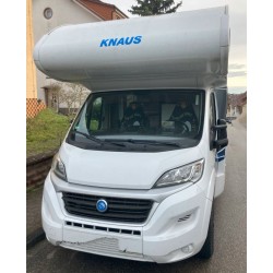Knaus Live Traveller 650 DG