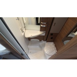 Knaus L!VE I 650 MEG 180 PS