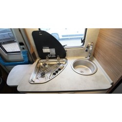 Knaus L!VE I 650 MEG 180 PS