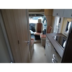 Bürstner Lineo T 690 G Automatik