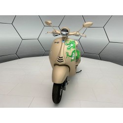 Vespa 946 Dragon