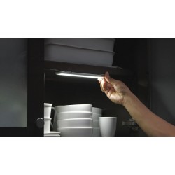 Tira de LED magnética MediaShop con sensor de movimiento / recargable, incluye cable USB, 1 unidad