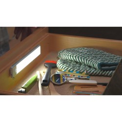 Tira de LED magnética MediaShop con sensor de movimiento / recargable, incluye cable USB, 1 unidad