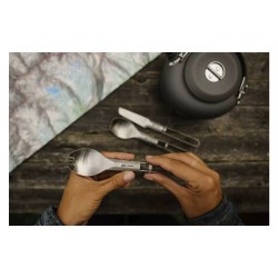 Cubierto 2 en 1 tenedor/cuchara de titanio Esbit