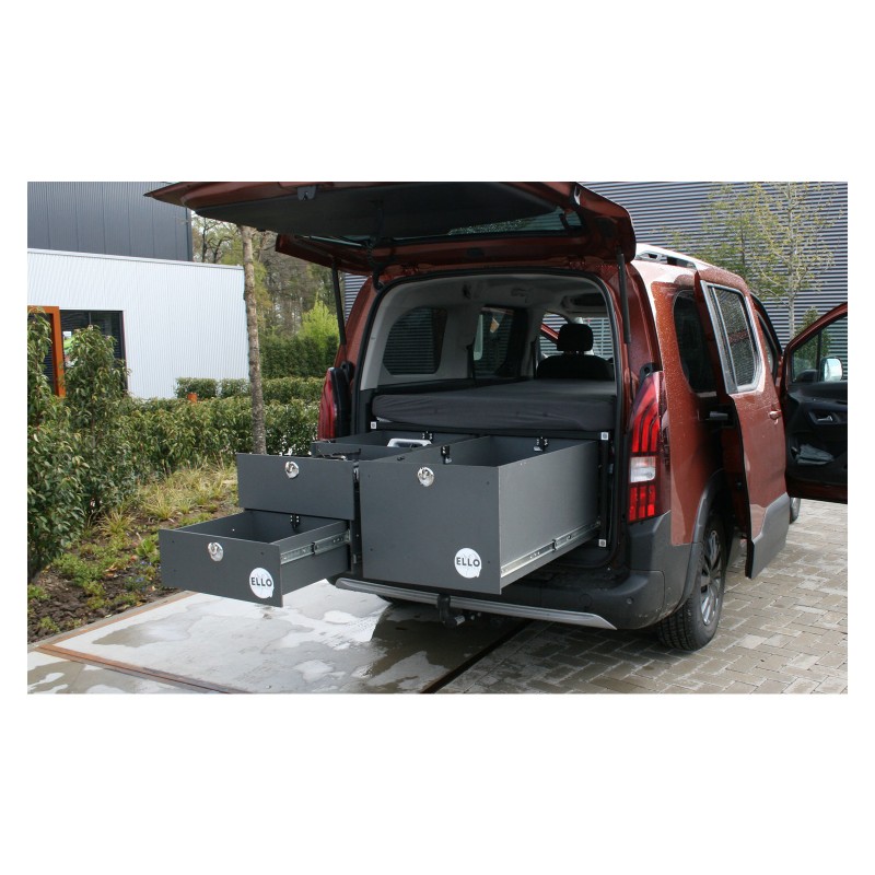 Questo campeggio Peugeot Rifter Long Camping Box